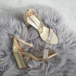 Zlate sandále Eveline