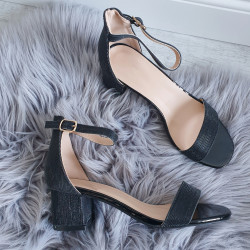 Čierne sandále Pretty